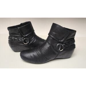 Auditions Sana Black Buckle Strap Cuffed Wedge Heel BOOTIES 7M
